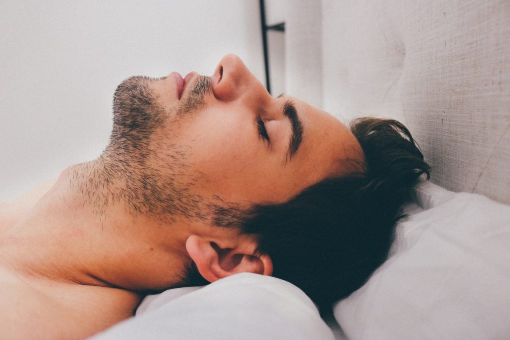 Man already fasts 6 to 10 hours while sleeping