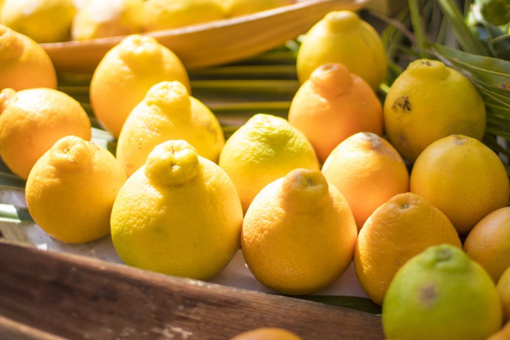 Lemon is one of the most effective fat burning foods